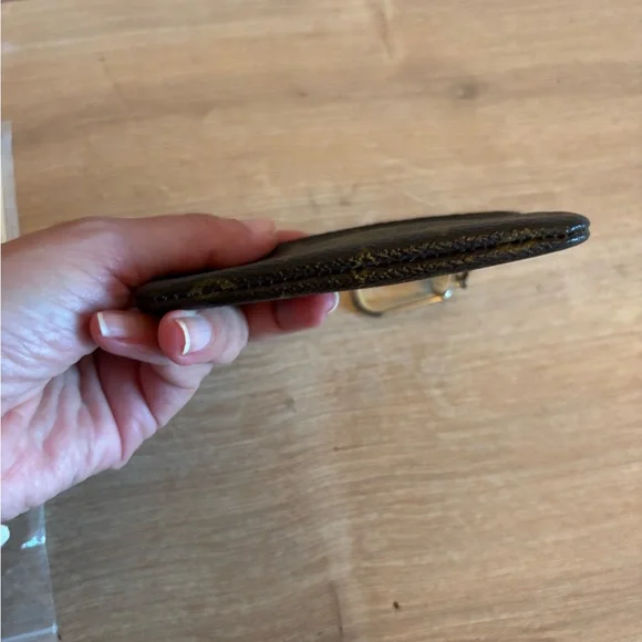 Authentic Louis Vuitton monogram card case key ring - Picture 5 of 5